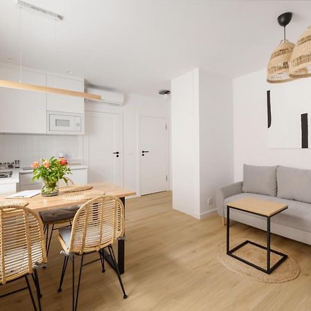 Apartamenty Rodzinne Zdrojowe Kudowa-Zdrój Esterno foto