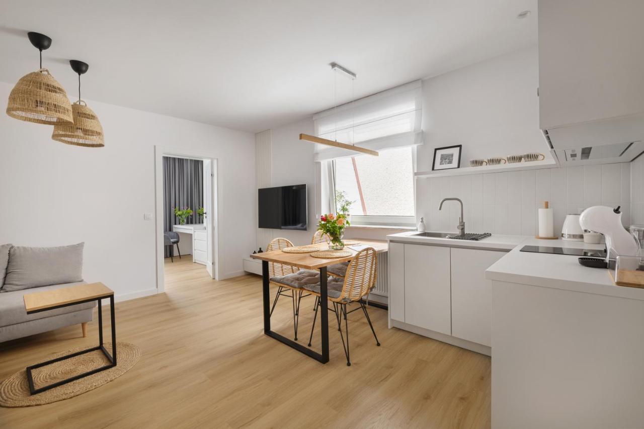 Apartamenty Rodzinne Zdrojowe Kudowa-Zdrój Esterno foto