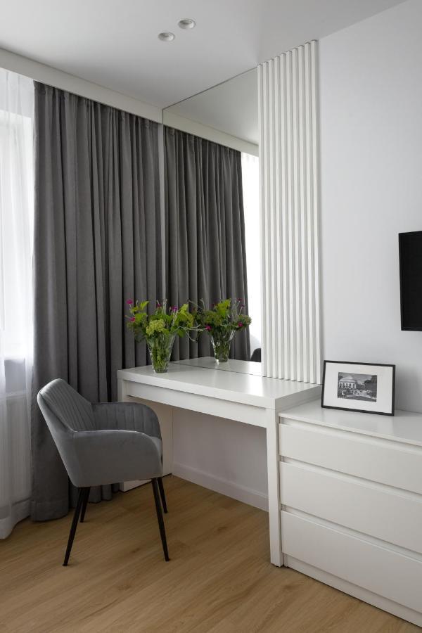 Apartamenty Rodzinne Zdrojowe Kudowa-Zdrój Esterno foto