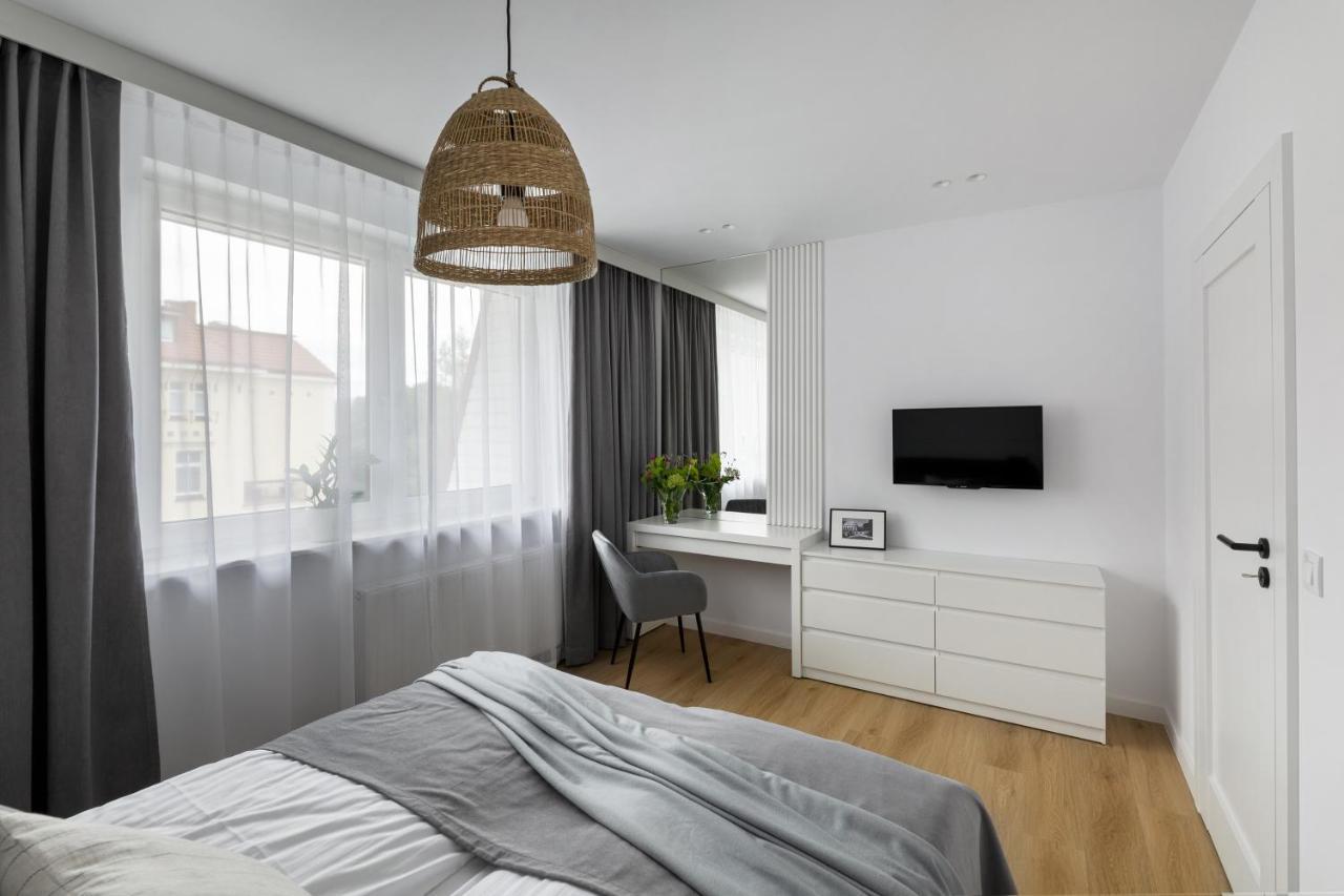Apartamenty Rodzinne Zdrojowe Kudowa-Zdrój Esterno foto