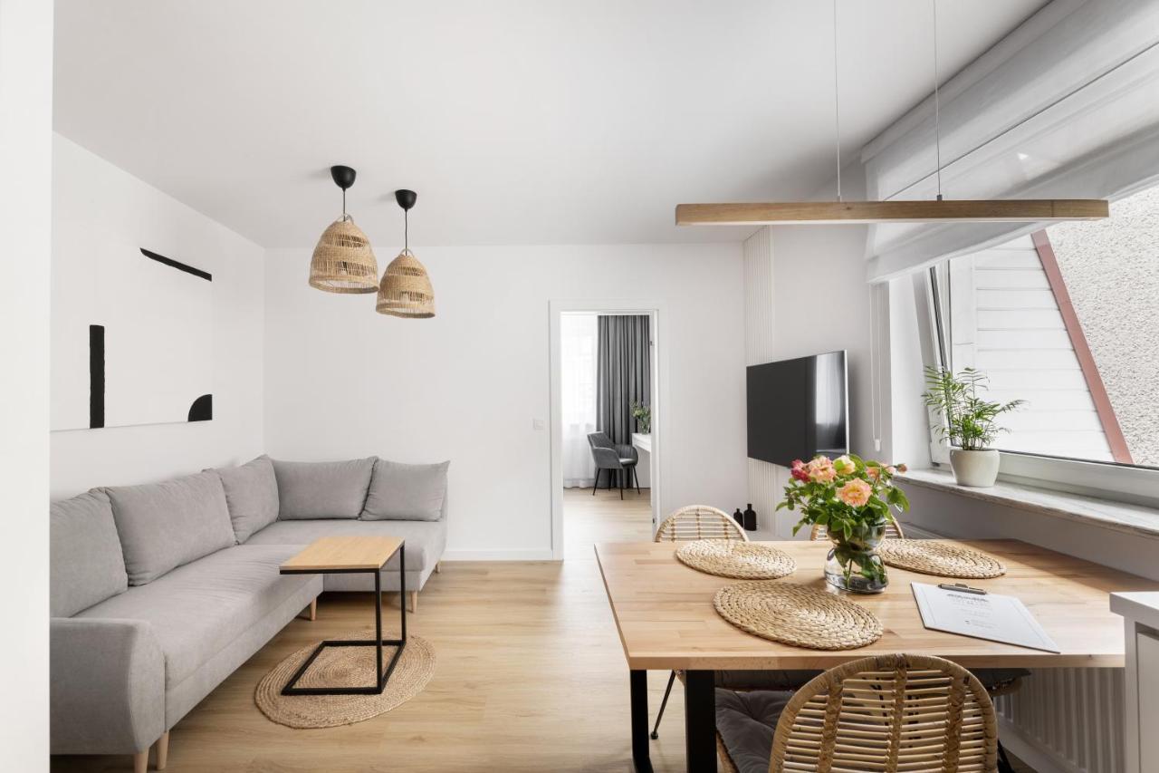 Apartamenty Rodzinne Zdrojowe Kudowa-Zdrój Esterno foto